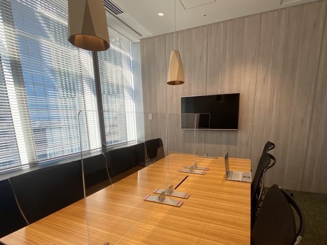 オフィスの会議室